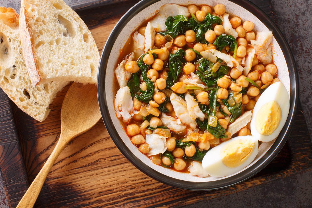 Garbanzo & Spinach Stew with Salt Cod (Potaje de Vigilia)