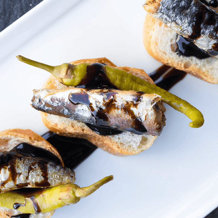 Matiz Piparras / Guindilla Peppers 4lbs (1.8K) - The Spanish Table